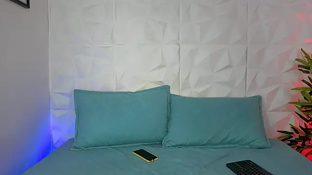 AuroraLanee  online show from November 21, 7:56 pm