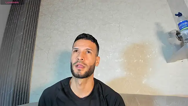 Snapshot of Jacob_Benelli chatting on June 28, 12:05 am Jacob Benelli online show from June 28, 12:05 am
