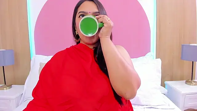 Snapshot of _Krishaa chatting on November 11, 12:16 pm Krishaa online show from November 11, 12:16 pm