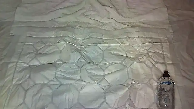 Snapshot of hotwoman25 chatting on March 7, 7:38 am hotwoman25 online show from March 7, 7:38 am