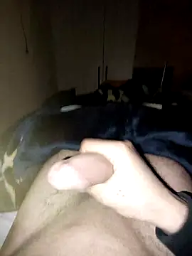 Snapshot of YourChef chatting on January 9, 8:21 pm YourChef online show from January 9, 8:21 pm