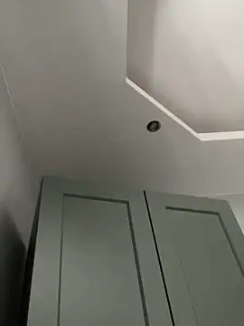 Snapshot of Kriss8411 chatting on February 19, 10:55 am Kriss8411 online show from February 19, 10:55 am