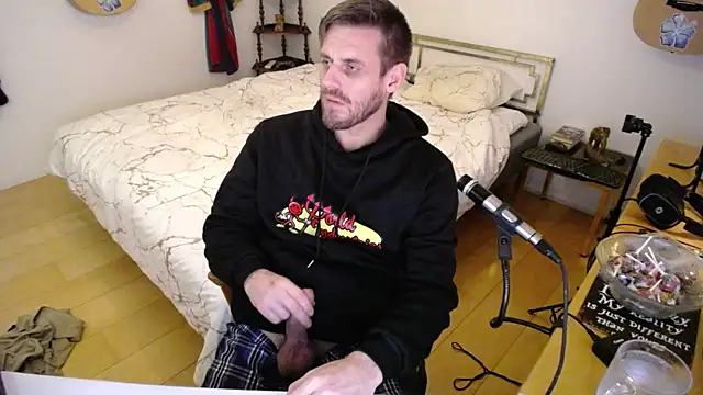 skatejocke online show from December 5, 1:14 am