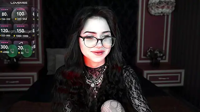Snapshot of FetishForCassie chatting on May 15, 3:13 am FetishForCassie online show from May 15, 3:13 am