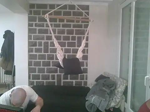 Snapshot of samia42 chatting on November 28, 4:31 pm samia42 online show from November 28, 4:31 pm