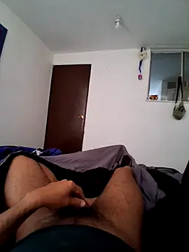 Snapshot of prototipoA45 chatting on May 16, 1:32 pm prototipoA45 online show from May 16, 1:32 pm