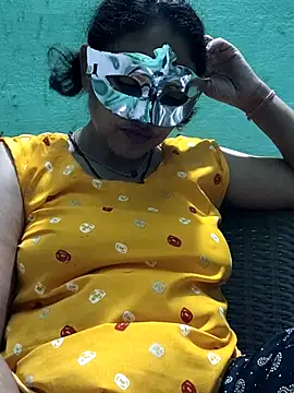 Piya Bakshi online show from May 11, 4:26 pm