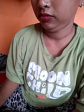 Sexy Divya   online show from April 29, 1:53 am
