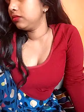 Sexy Divya   online show from May 7, 1:22 am