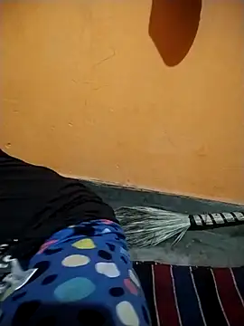 Sexy Divya   online show from May 12, 6:38 pm