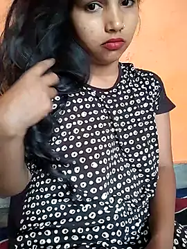 Sexy Divya   online show from May 17, 12:41 am
