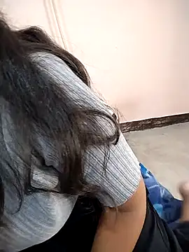 Sexy Divya   online show from May 20, 12:00 pm
