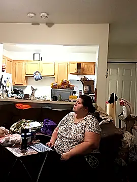 mayflower420 online show from March 22, 2:42 pm