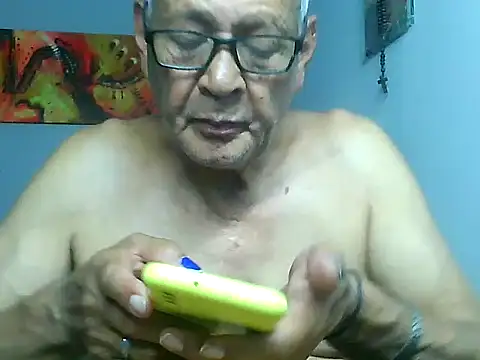 dirtysluttyfist online show from November 10, 3:00 pm