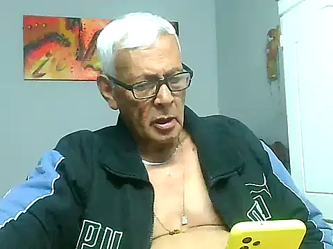 dirtysluttyfist online show from November 30, 2:04 am