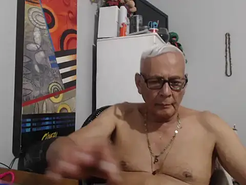 dirtysluttyfist online show from February 6, 1:32 am