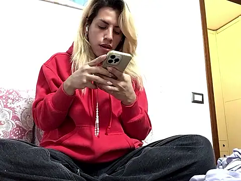 Snapshot of ESTRELLABERECHUCKY chatting on January 16, 4:11 pm ESTRELLABERECHUCKY online show from January 16, 4:11 pm