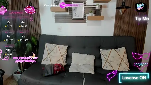 Snapshot of Melany_27 chatting on December 1, 1:49 pm Melany 27 online show from December 1, 1:49 pm