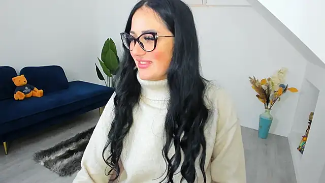 AnyaEvy online show from February 19, 5:47 am