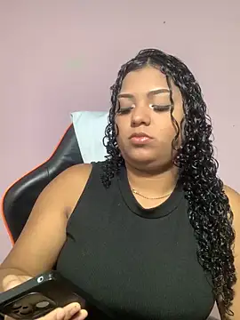 CurlyAliccia  online show from November 9, 11:47 pm