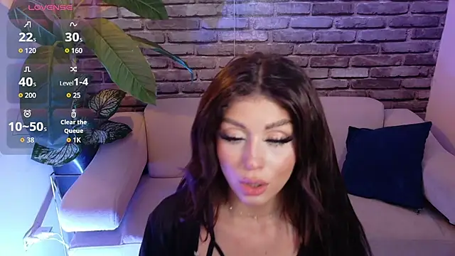 Snapshot of Heidy_palmer chatting on December 1, 8:14 pm Heidy palmer online show from December 1, 8:14 pm