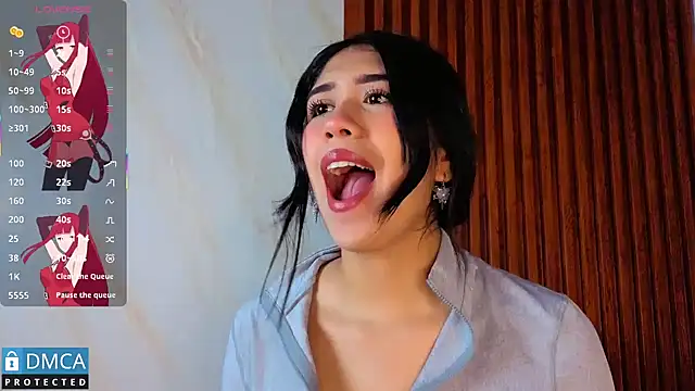 sofia sstonee  online show from March 31, 7:03 pm