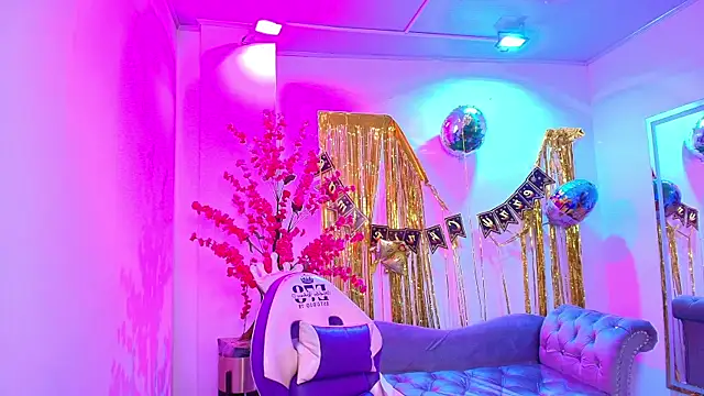 Yeeeiii online show from December 23, 4:32 am