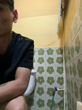 JrcerO2 online show from March 19, 8:18 am