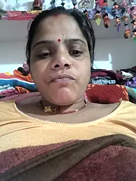 Hot suini online show from February 9, 6:06 am