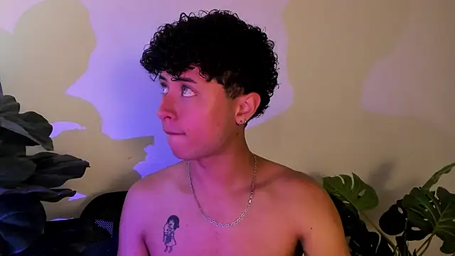 Noah dupont  online show from November 10, 11:53 am