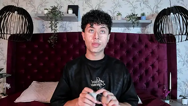 Noah dupont  online show from February 5, 11:59 am