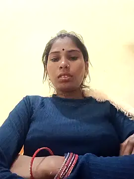 Veshali Love143 online show from November 17, 11:21 pm