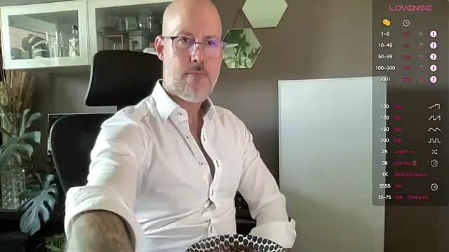 the new fit rubinho online show from May 21, 7:48 am