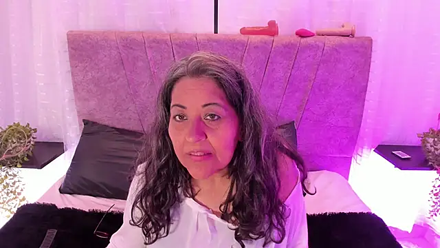 Snapshot of Victoriaa_Anderson chatting on April 29, 5:30 pm Victoriaa Anderson online show from April 29, 5:30 pm
