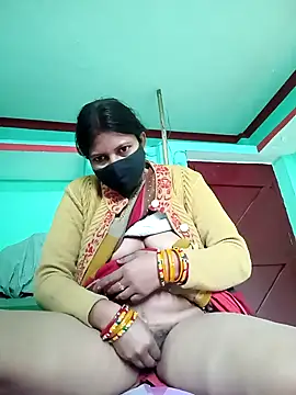 Snapshot of Hotbhabhi_089 chatting on February 8, 3:32 am Hotbhabhi 089 online show from February 8, 3:32 am