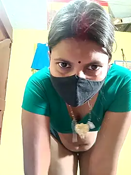 Snapshot of Hotbhabhi_089 chatting on February 26, 6:12 am Hotbhabhi 089 online show from February 26, 6:12 am