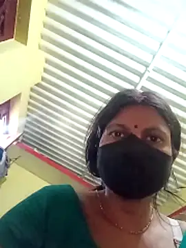 Snapshot of Hotbhabhi_089 chatting on March 17, 7:12 am Hotbhabhi 089 online show from March 17, 7:12 am