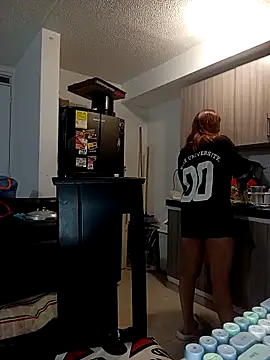 Snapshot of Ema_goddess chatting on March 15, 12:05 am Ema goddess online show from March 15, 12:05 am