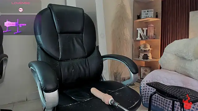 AMARA BRUNET online show from February 19, 12:56 pm