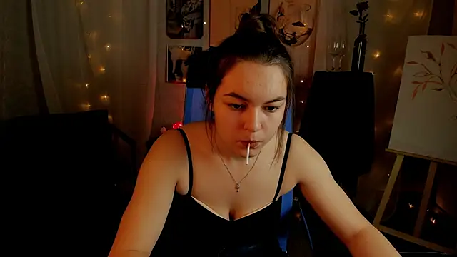 Snapshot of FrancescaCavaliere chatting on November 28, 9:56 am FrancescaCavaliere online show from November 28, 9:56 am