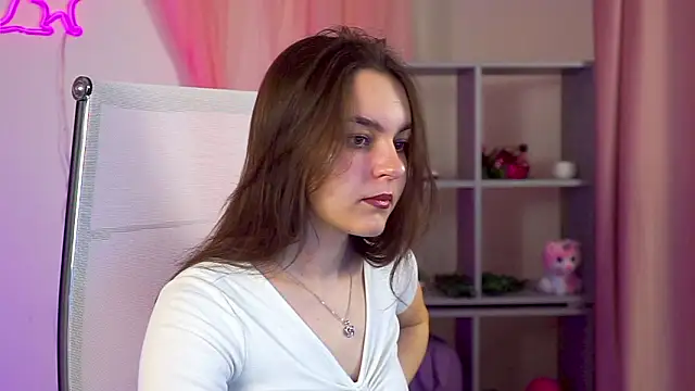 Snapshot of FrancescaCavaliere chatting on March 13, 12:34 pm FrancescaCavaliere online show from March 13, 12:34 pm