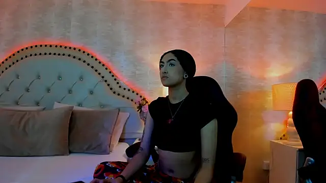 EllaEvanz online show from December 2, 7:31 pm