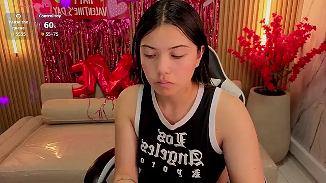 Snapshot of venus_velvet_tp chatting on February 14, 8:49 pm venus velvet tp online show from February 14, 8:49 pm