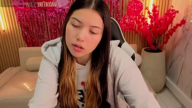 Snapshot of venus_velvet_tp chatting on February 21, 2:07 pm venus velvet tp online show from February 21, 2:07 pm