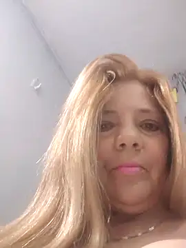 karlaanqui1 online show from February 2, 11:31 am