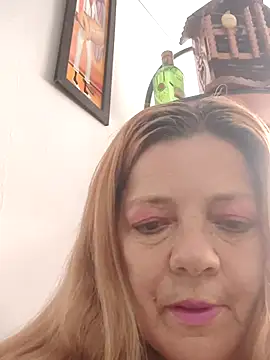 karlaanqui1 online show from March 29, 7:36 pm