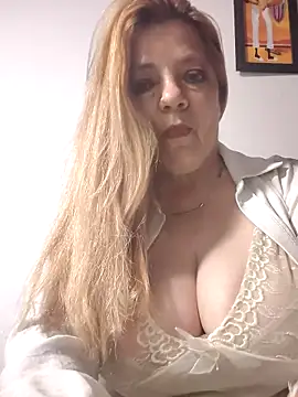 karlaanqui1 online show from April 29, 9:35 am