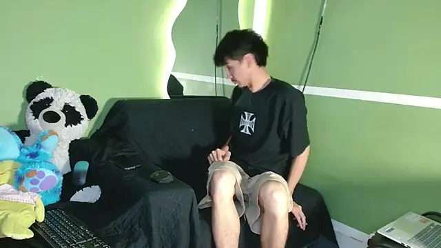 Kurt williams1 online show from November 25, 11:49 pm