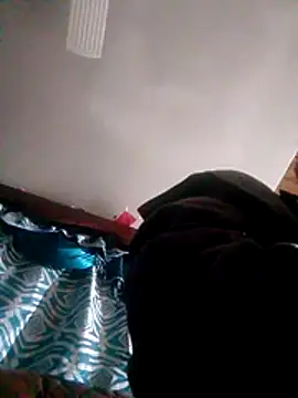 Snapshot of Bebe_Ardiente97 chatting on February 14, 3:14 am Bebe Ardiente97 online show from February 14, 3:14 am