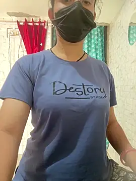 Red Queen 11 online show from February 8, 9:02 am